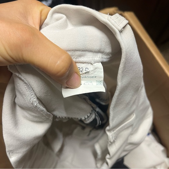 Women’s Size 32 White Royal Highness Full Seat Horseback Riding Breeches - Picture 6 of 6